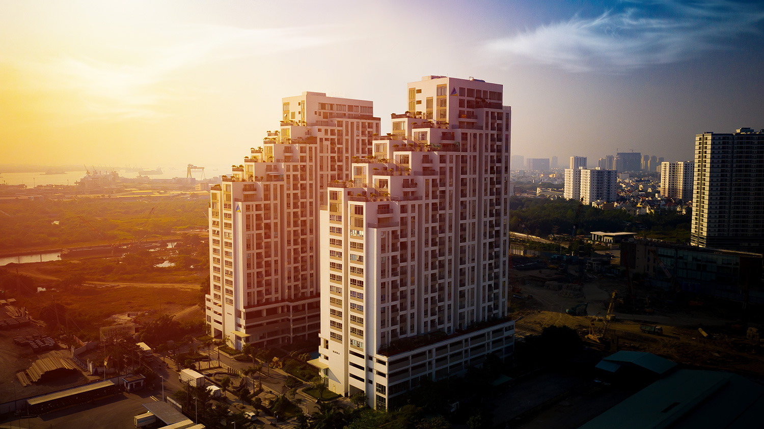 Phối cảnh tổng thể hai tòa tháp căn hộ LuxGarden