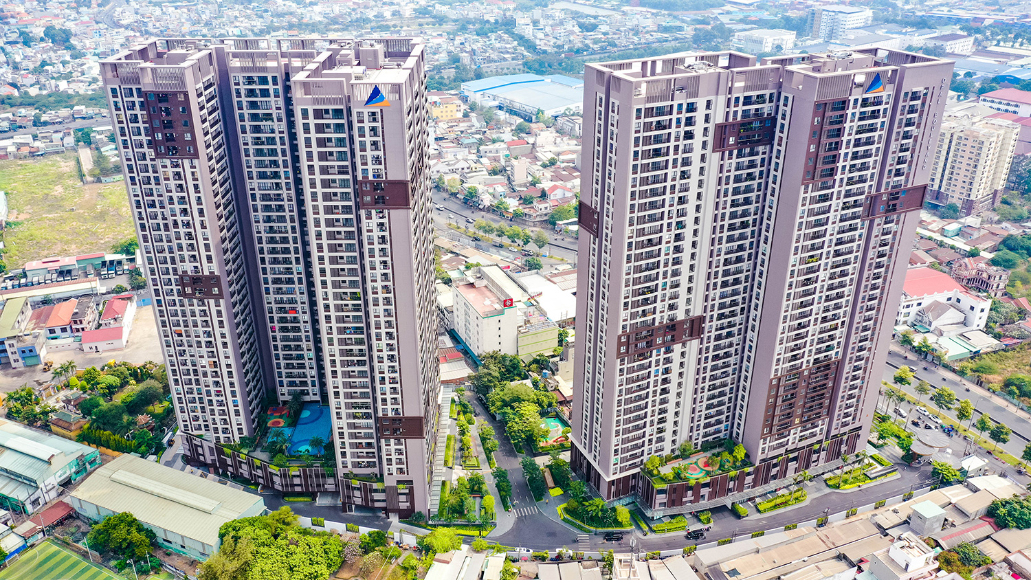 Phối cảnh tổng thể hai tòa tháp Opal Boulevard